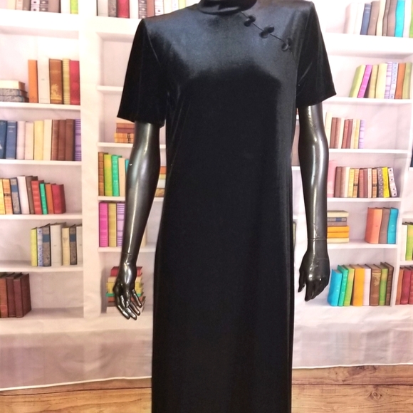 Sag Harbor Stunning Black Velvety Dress Size 12 - Picture 1 of 4